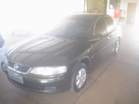 CHEVROLET Vectra Sedan GLS 2.2 4P, Foto 3