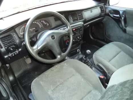 CHEVROLET Vectra Sedan 2.2 4P MILENIUM, Foto 4