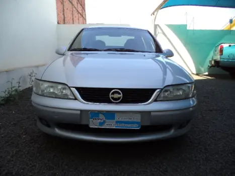 CHEVROLET Vectra Sedan 2.2 4P MILENIUM, Foto 1
