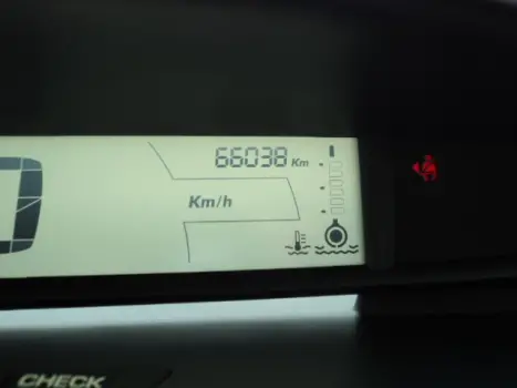 CITROEN C4 Hatch 1.6 16V 4P GLX, Foto 4