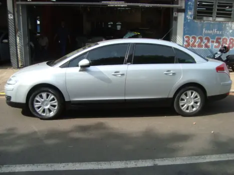 CITROEN C4 Sedan 2.0 16V 4P EXCLUSIVE PALLAS, Foto 2