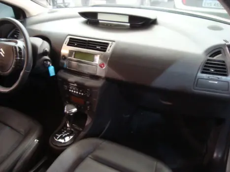 CITROEN C4 Sedan 2.0 16V 4P EXCLUSIVE PALLAS, Foto 4