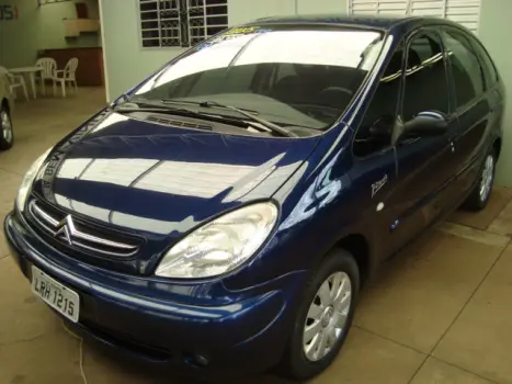 CITROEN XSara Picasso 2.0 16V 4P EXCLUSIVE, Foto 1