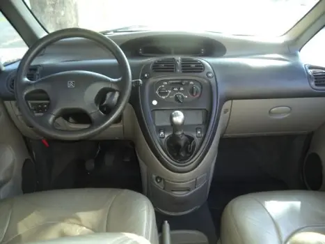 CITROEN XSara Picasso 2.0 16V 4P GX AUTOM�TICO, Foto 3