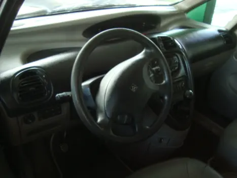 CITROEN XSara Picasso 2.0 16V 4P EXCLUSIVE, Foto 3