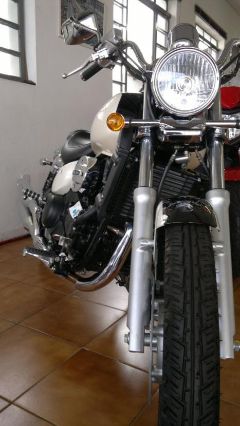 DAFRA Horizon 250 , Foto 2