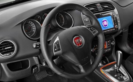 FIAT Bravo 1.8 16V 4P ESSENCE FLEX, Foto 2