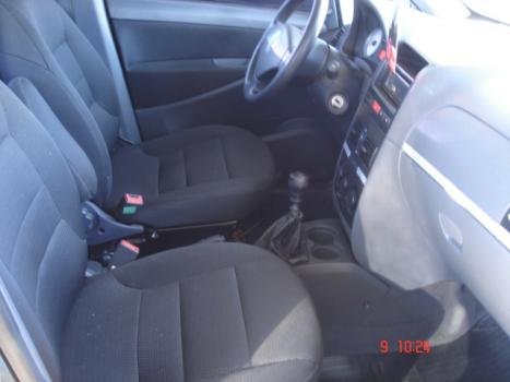FIAT Idea 1.4 4P ELX FLEX, Foto 2