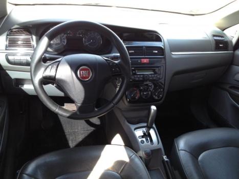 FIAT Linea 1.8 16V 4P FLEX ESSENCE, Foto 4