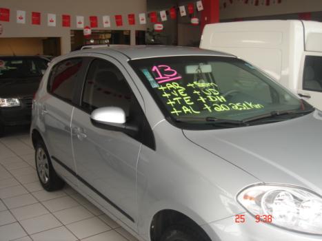 FIAT Palio 1.0 4P FLEX ATTRACTIVE, Foto 2