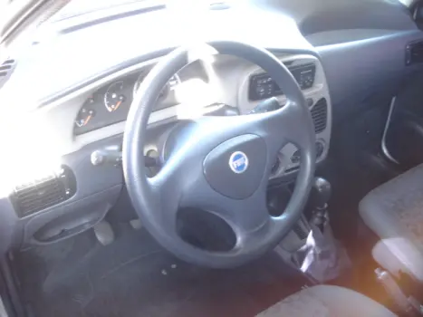 FIAT Palio FIRE 1.0 4P FLEX CELEBRATION, Foto 3