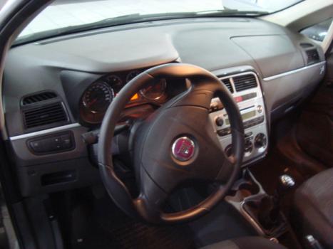 FIAT Punto 1.4 4P ELX FLEX, Foto 4