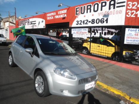 FIAT Punto 1.4 4P ELX FLEX, Foto 2
