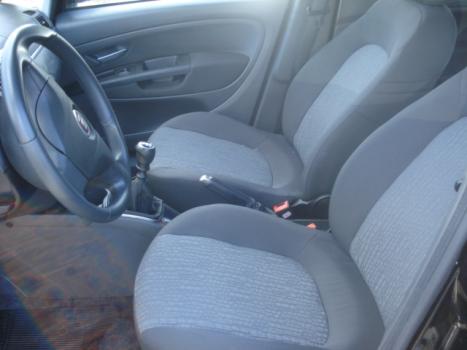 FIAT Punto 1.6 16V 4P ESSENCE FLEX, Foto 2