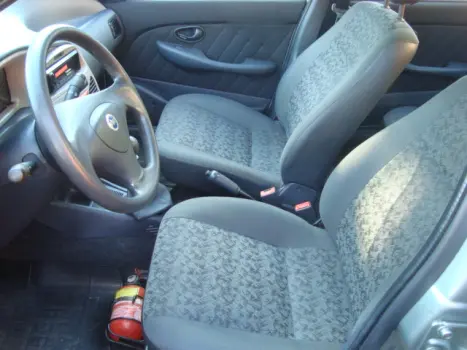 FIAT Siena 1.0 4P FIRE FLEX CELEBRATION, Foto 3