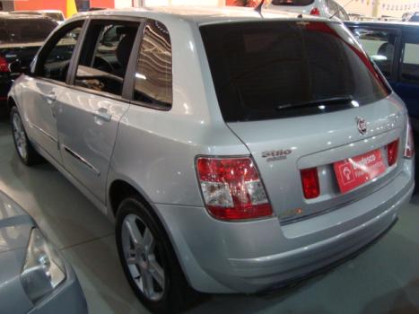 FIAT Stilo 1.8 4P FLEX DUALOGIC AUTOMATIZADO, Foto 2
