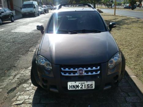 FIAT Strada 1.8 FLEX ADVENTURE CABINE ESTENDIDA, Foto 2