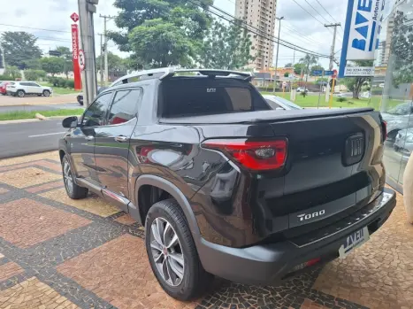 FIAT Toro 2.0 16V 4P 4WD VOLCANO TURBO AUTOM�TICO, Foto 3