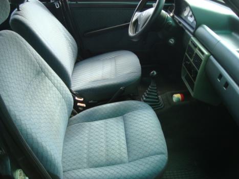 FIAT Uno 1.0 4P FIRE, Foto 2