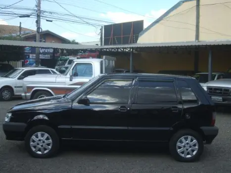 FIAT Uno 1.0 4P FLEX FIRE, Foto 2