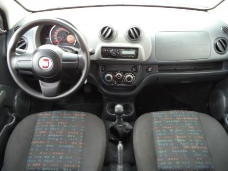 FIAT Uno 1.0 4P FLEX EVO VIVACE CELEBRATION, Foto 3