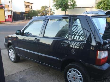 FIAT Uno 1.0 4P FLEX FIRE, Foto 3