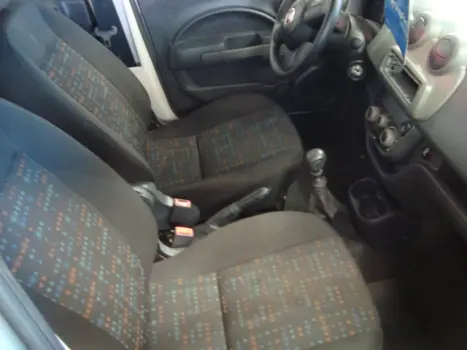 FIAT Uno 1.0 4P FLEX VIVACE, Foto 2