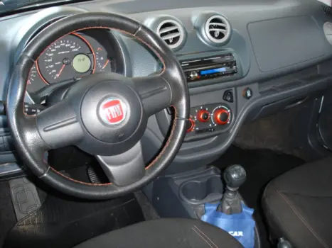 FIAT Uno 1.4 FLEX SPORTING, Foto 4