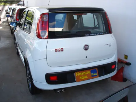 FIAT Uno 1.4 FLEX SPORTING, Foto 2