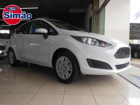 FORD  1.5 16V 4P S FLEX , Foto 2