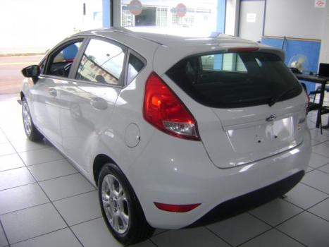 FORD  1.5 16V 4P SE FLEX, Foto 2