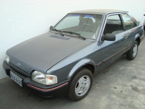 FORD Escort 1.6 GHIA, Foto 1