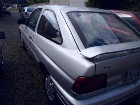 FORD Escort GLI 1.6, Foto 4