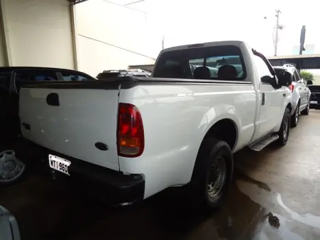 FORD F-250 3.9 XL CABINE SIMPLES DIESEL, Foto 3