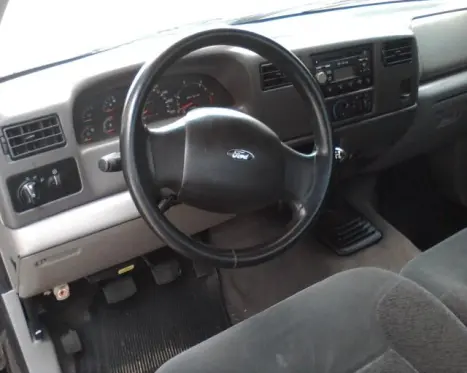 FORD F-250 4.2 XLT TURBO INTERCOOLER CABINE SIMPLES, Foto 4