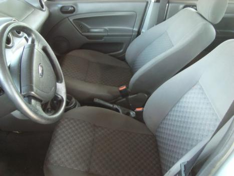 FORD Fiesta Hatch 1.0 4P FLEX, Foto 3