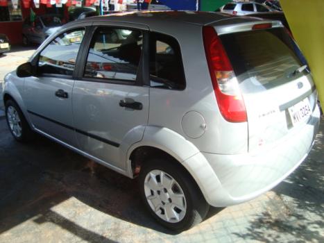 FORD Fiesta Hatch 1.0 4P FLEX, Foto 2
