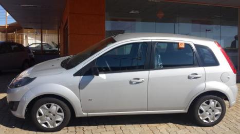 FORD Fiesta Hatch 1.0 4P FLEX, Foto 2