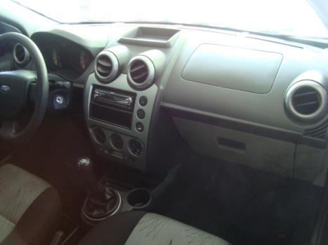 FORD Fiesta Hatch 1.6 4P, Foto 3