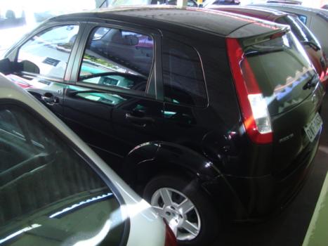 FORD Fiesta Hatch 1.6 4P, Foto 4