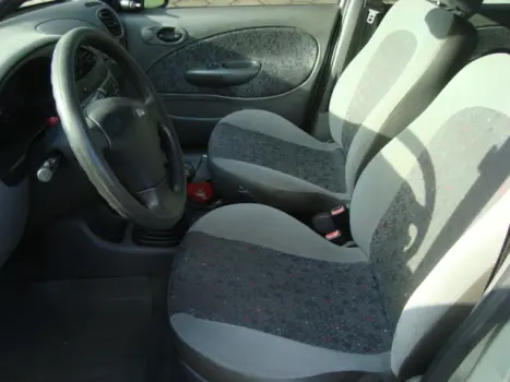 FORD Fiesta Hatch 1.0 4P GL , Foto 2