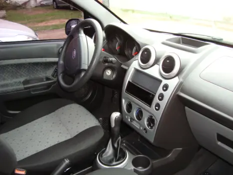 FORD Fiesta Hatch 1.0 4P FLEX, Foto 3