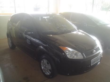 FORD Fiesta Hatch 1.0 4P FLEX, Foto 2