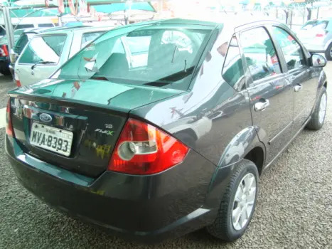 FORD Fiesta Sedan 1.6 4P FLEX, Foto 4
