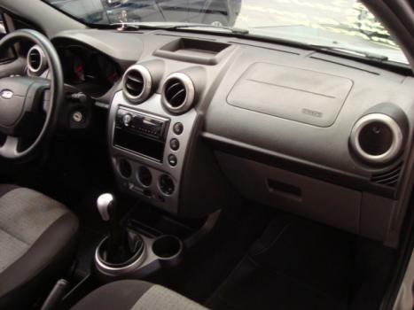 FORD Fiesta Sedan 1.6 4P FLEX, Foto 3