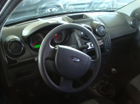 FORD Fiesta Sedan 1.0 4P, Foto 4