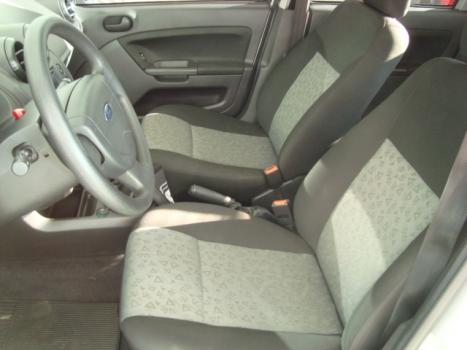 FORD Fiesta Sedan 1.6 4P FLEX, Foto 2