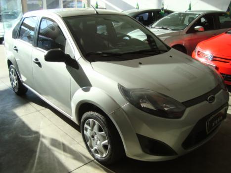 FORD Fiesta Sedan 1.6 4P FLEX, Foto 1