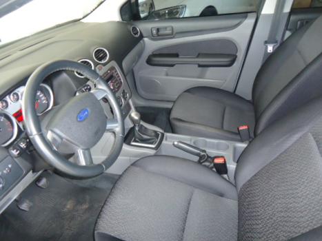 FORD Focus Hatch 1.6 4P, Foto 4