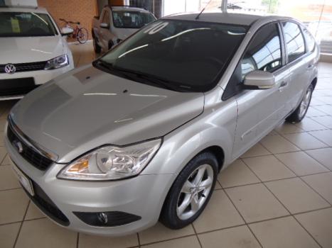 FORD Focus Hatch 1.6 4P, Foto 2